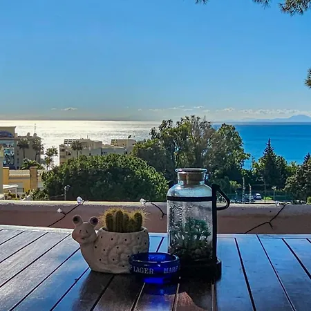 アパート Duplex Con Vistas Al Mar, Playa Y Puerto A Pasos エステポナ