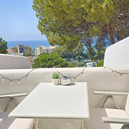 Duplex Con Vistas Al Mar, Playa Y Puerto A Pasos *