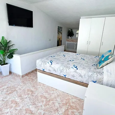 Duplex Con Vistas Al Mar, Playa Y Puerto A Pasos * Estepona